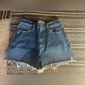 Abercrombie & Fitch denim mom short, curve love size 28/6